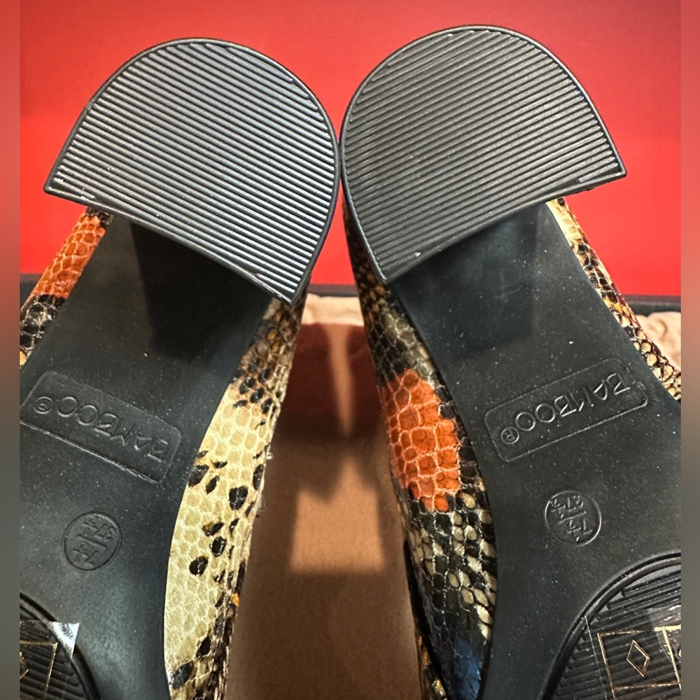 Bamboo Faux Snake Embossed Ankle Booties Tan/Multi Women’s Size 7.5 NWT & Box - Picture 9 of 11